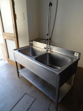 Lavello professionale inox 2 vasche con miscelatore