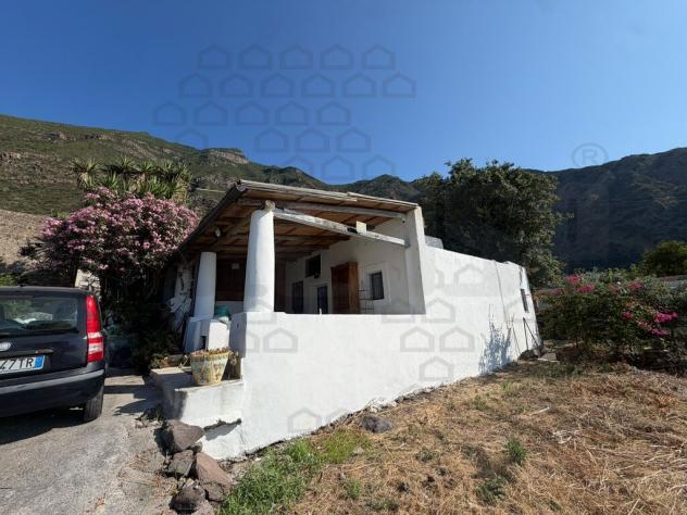 VILLA di 3 vani e di 120 mq (MALFA) rif. 3LSA18284 - Foto 4