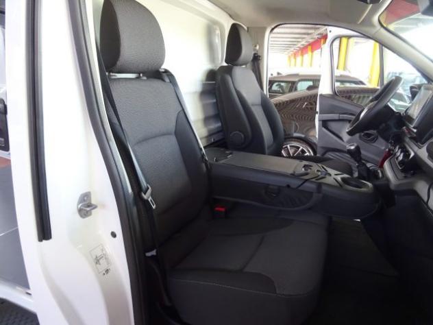 RENAULT Trafic T29 2.0dCI 130CV PC-TN Start Fari led RetroCamera rif. 23878446 - Foto 10