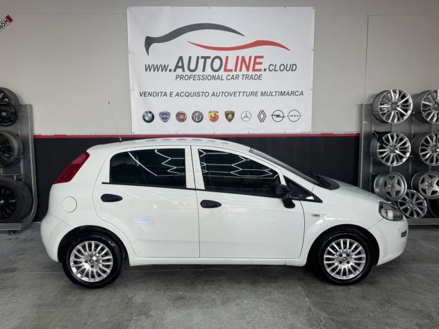 Fiat Punto 1.3 MJT 95CV 5 porte 4 posti - Foto 5