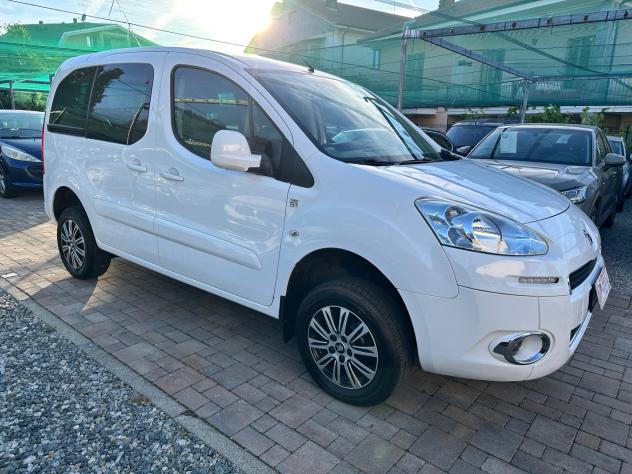 Peugeot Partner Tepee 1.6 HDi 92CV 4X4 Active Endurance - Foto 6