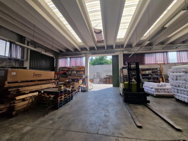 Immobile di 1200 m² con 5 locali in vendita a Legnano - Foto 9