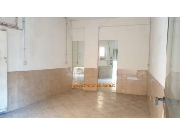 Magazzino C/2 di 25 mq a Monterotondo
