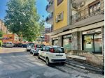 Locale commerciale in Vendita in Via Domenico Fontana a Napoli