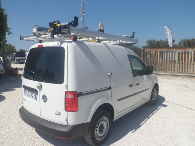 Volkswagen Caddy furgone 4motion attrezzato - Foto 4