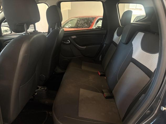 Dacia Duster 1.6 115 CV S&S 4x2 Serie Speciale Brave2 - Foto 8