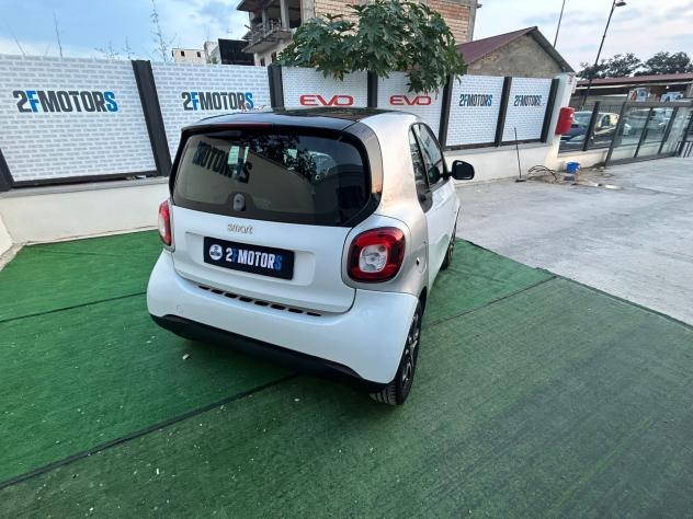 Smart ForTwo 1.0 Passion 71cv twinamic my18 - Foto 3