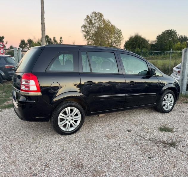 Opel Zafira 1.6 16V ecoM 150CV Turbo Cosmo - Foto 4