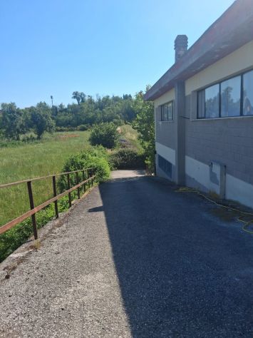 Magazzino C2 a Pantano Via Santa Maria delle Quinte