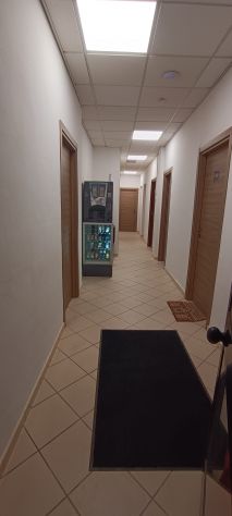 Studio Ufficio con vetrina 15 mq - Utenze Incluse - Foto 10