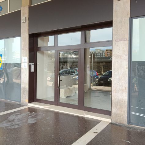 Stanza singola e doppia in affitto a studenti in via Capruzzi/stazione