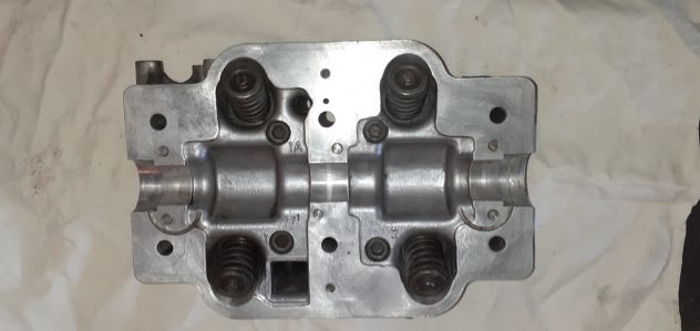 Testa per Lancia gamma 2500