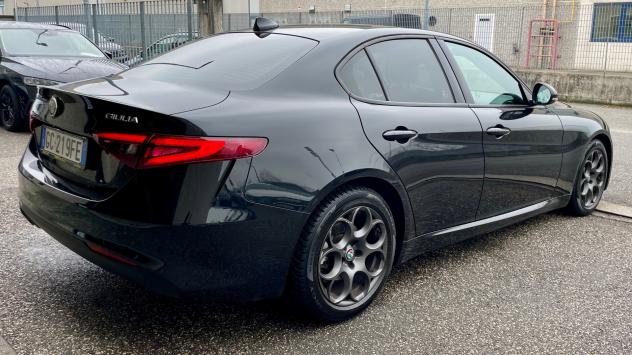 ALFA ROMEO GIULIA 2.2 TURBODIESEL EXECUTIVE 160CV - FULL LED, CAR PLAY, CRUISE CONTROL - Foto 7