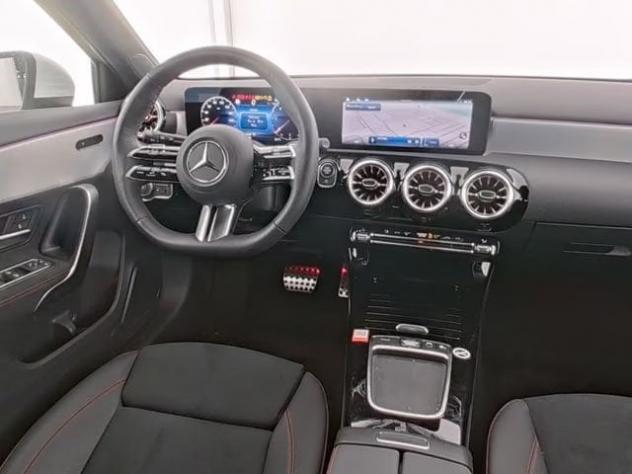 Mercedes-Benz Classe A A 180 d Premium AMG LED NAVI - Foto 5