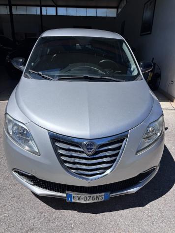 Lancia Ypsilon 1.2 69 CV 5 porte S&S Platinum