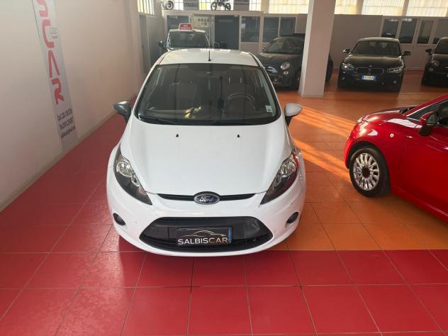 Ford Fiesta Fiesta+ 1.2 82CV 3 porte - Foto 2