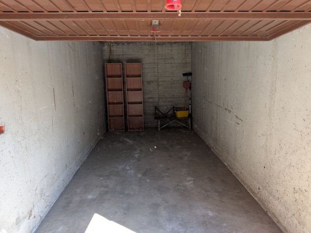 Privato vende BoxAuto singolo 14mq - Via Collegno, Alpignano - Prezzo Tarttabile - Foto 2
