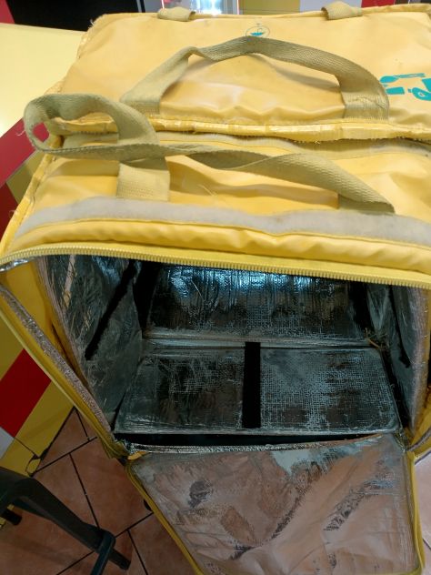 Zaino termico usato, resistente e in buone condizioni. - Foto 2