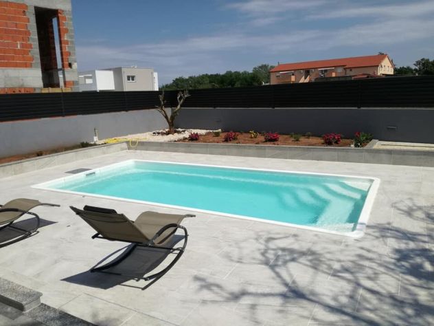 Piscina in vetroresina direttamente dalla fabbrica, trasporto gratuito - Foto 3