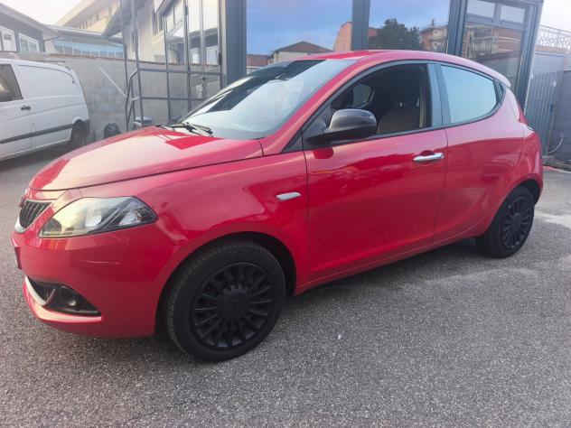 Lancia Ypsilon 1.2 69 CV 5 porte GPL Silver - Foto 5