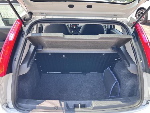 FIAT Punto 1.4 EasyPower Street 77cv EU6 - Foto 8