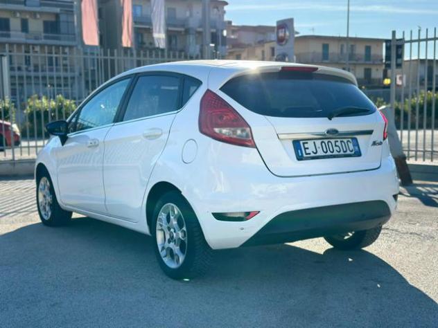 FORD Fiesta 1.6 TDCi 95 CV 5p. Titanium NUOVA! rif. 24199323 - Foto 6