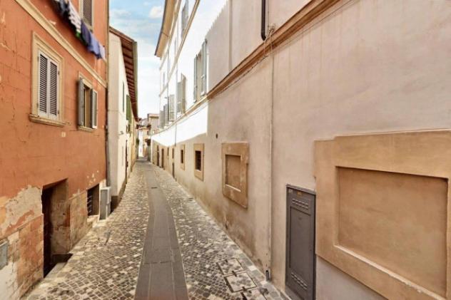 Immobile in asta di 945 m² in vendita a Foligno - Foto 3