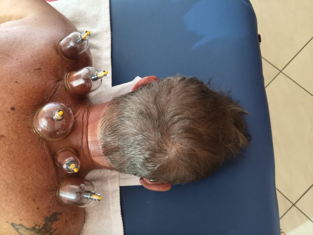 Massaggiatore professionale olistico Tel:3891612525