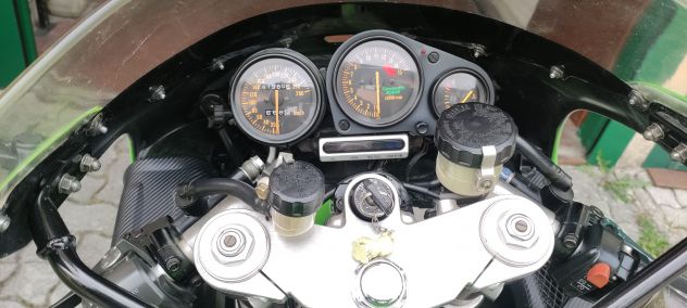 KAWASAKI ZXR 750 L - Foto 5