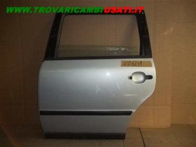 PORTA POST.S. ARGENTO VOLKSWAGEN PASSAT 98  Carrozzeria  Lamierati esterni  Porte  Porta post. sx. VOLKSWAGEN - PASSAT - 01-08-1996 - 01-11-2000