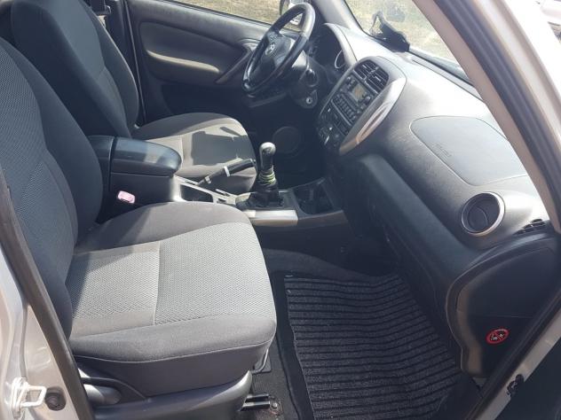 Toyota RAV 4 RAV4 2.0 Tdi D-4D cat 5 porte GANCIO TRAINO - Foto 4