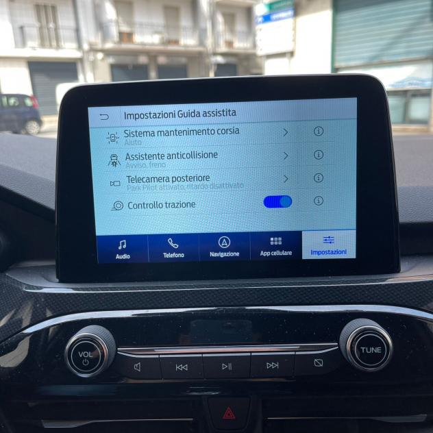 Ford Kuga 1.5 EcoBlue 120 CV aut. 2WD ST-Line - Foto 10