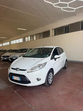 Ford Fiesta 1.4 5 porte Bz.- GPL Titanium - Foto 9
