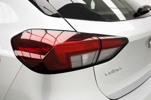 Opel Corsa 1.2 T. 100CV S&S ELEGANCE - Foto 10