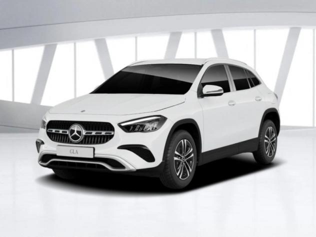 Mercedes-Benz GLA 200 d automatic