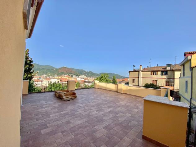 Appartamento in Via Leopoldo Siani - Foto 3