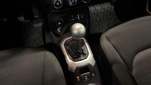 Jeep Renegade 2.0 mjt Sport 4wd 120cv - Foto 8
