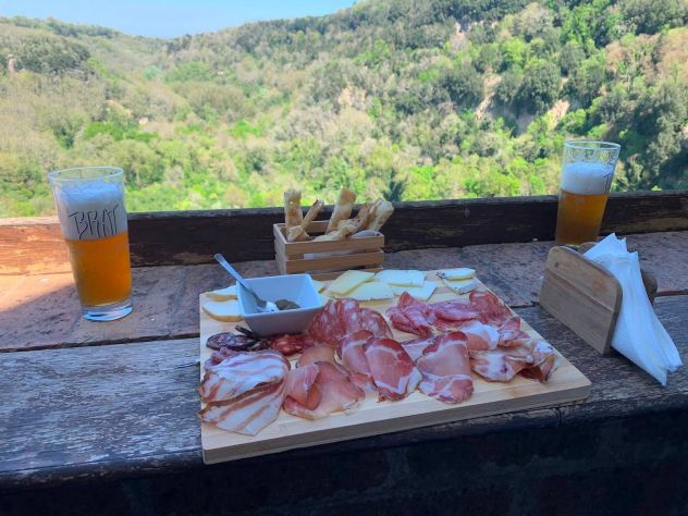 AG.IMM VENDE EURO 11.000 CENTRO STORICO DI CALCATA BAR RISTRUTTURATO - Foto 6
