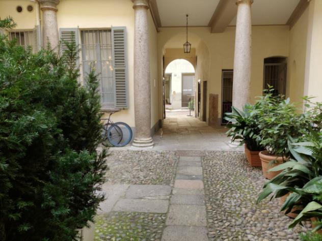 Appartamento di 76 m² con 2 locali in affitto a Milano - Foto 2