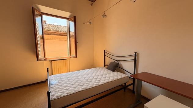 Stanza in appartamento in affitto a Siena