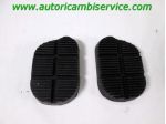 2147 GOMMINI RIVESTIMENTO COPRI PEDALI FRENO E FRIZIONE CIENNE FIAT 600 RIC &hellip;