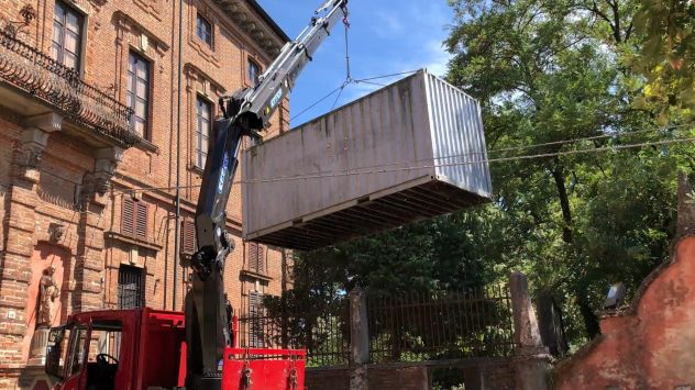 SERVIZIO TRASPORTO CONTAINER CON GRU A MILANO AREA C - Foto 4