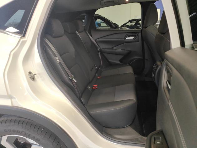 Nissan Qashqai 1.3 MHEV N-Connecta 2wd 140cv Tetto Camera 360° - Foto 6