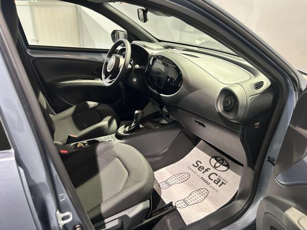 Toyota Aygo X 1.5 Hybrid CVT 115 CV KM 0 AREA C FREE - Foto 8