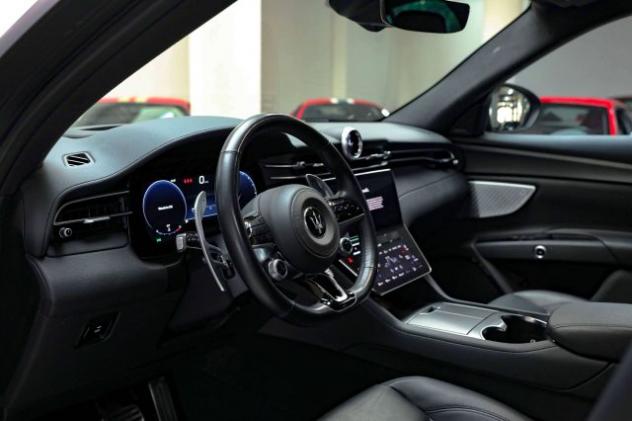 MASERATI Grecale GT|HEAD-UP|CAMERE 360°|SONUS FABER|FULL WRAP rif. 23956536 - Foto 8