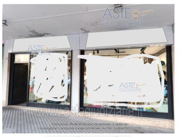 IMMOBILI-IMMOBILE COMMERCIALE-Via Asiago, 26, 95127 Catania CT, Italia