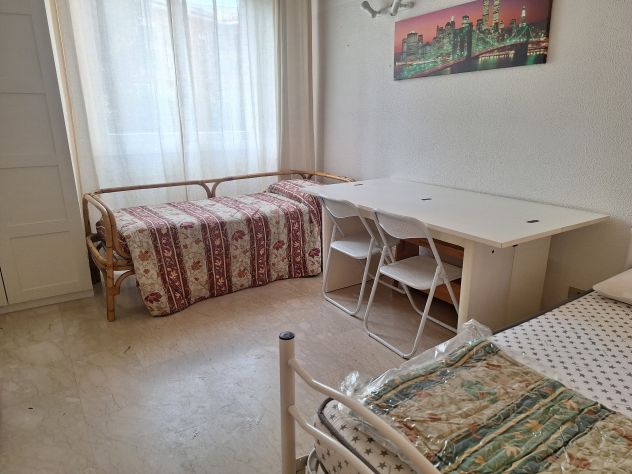 MM 1 PRECOTTO - SOLO STUDENTESSE SINGOLA E DOPPIA