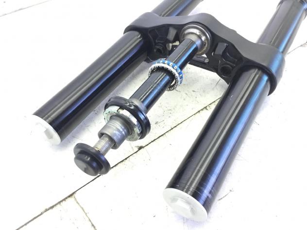 KTM DUKE 390 FORCELLA ANTERIORE - PUNTI DI RUGGINE 2021 2023 VBKJPJ405NC - Foto 6