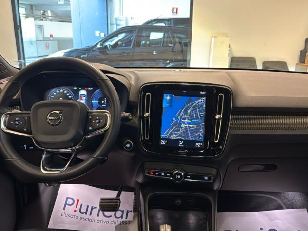 Volvo XC40 Recharge T5 Recharge PHEV R-design Navi Fari LED Cerchi 19” - Foto 4