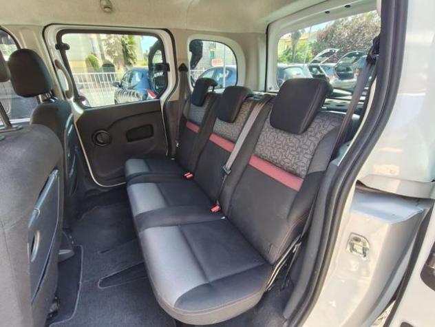 RENAULT Kangoo Blue dCi 8V 95CV 5 porte Limited rif. 23869181 - Foto 8
